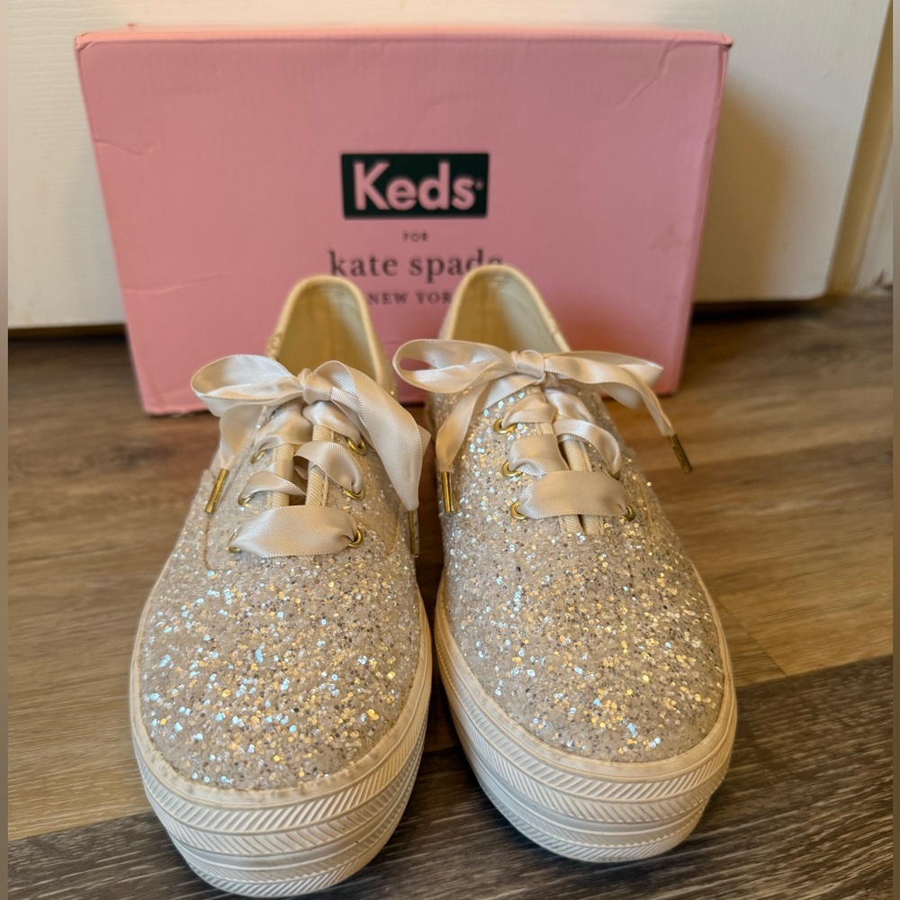 KATE SPADE KEDS♠️💎Triple glitter cream ♠️ Kate Spade Keds!!! 💎♠️